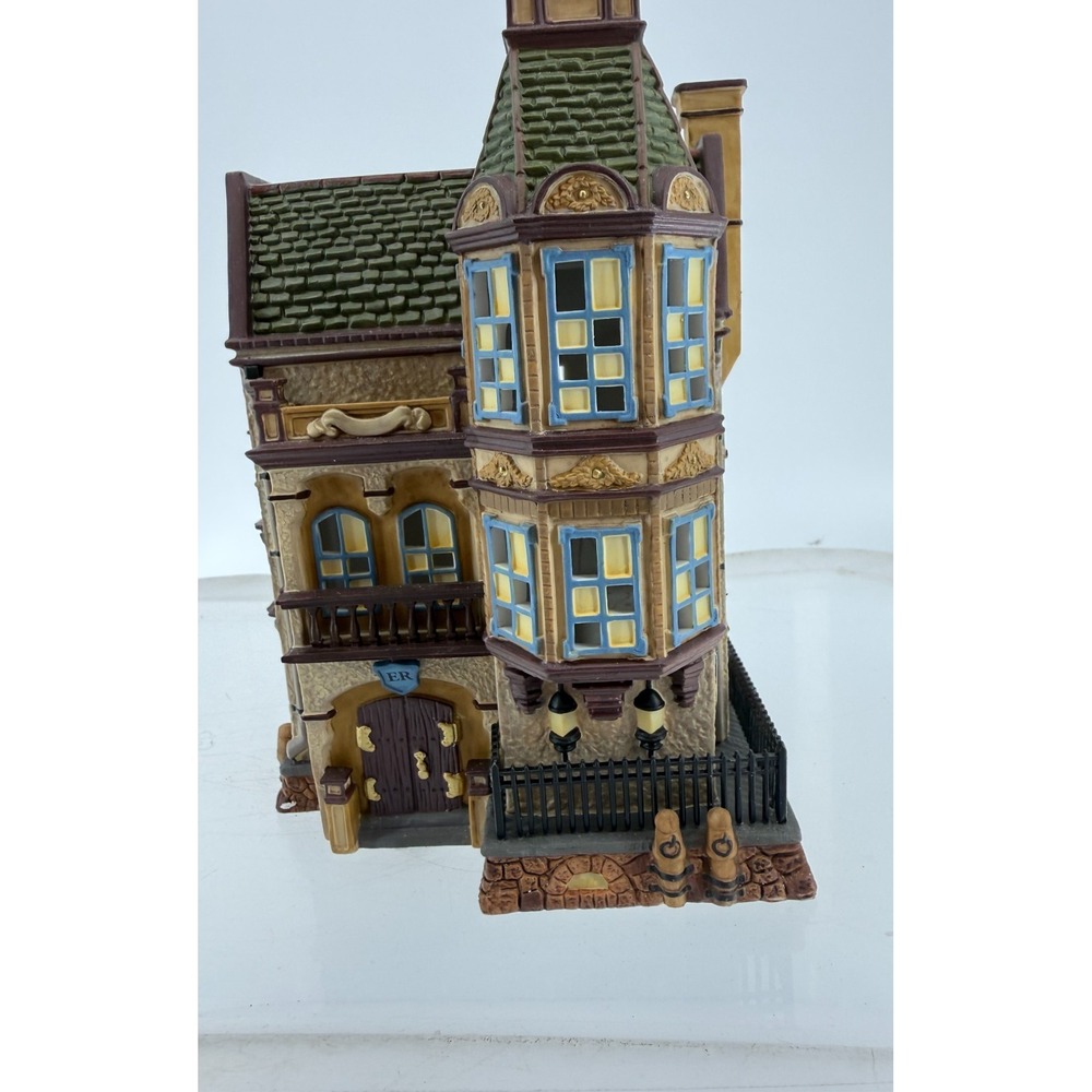 dept 56 Dickens Village Scotland Yard Station 58730 Limited Edition Retired‎